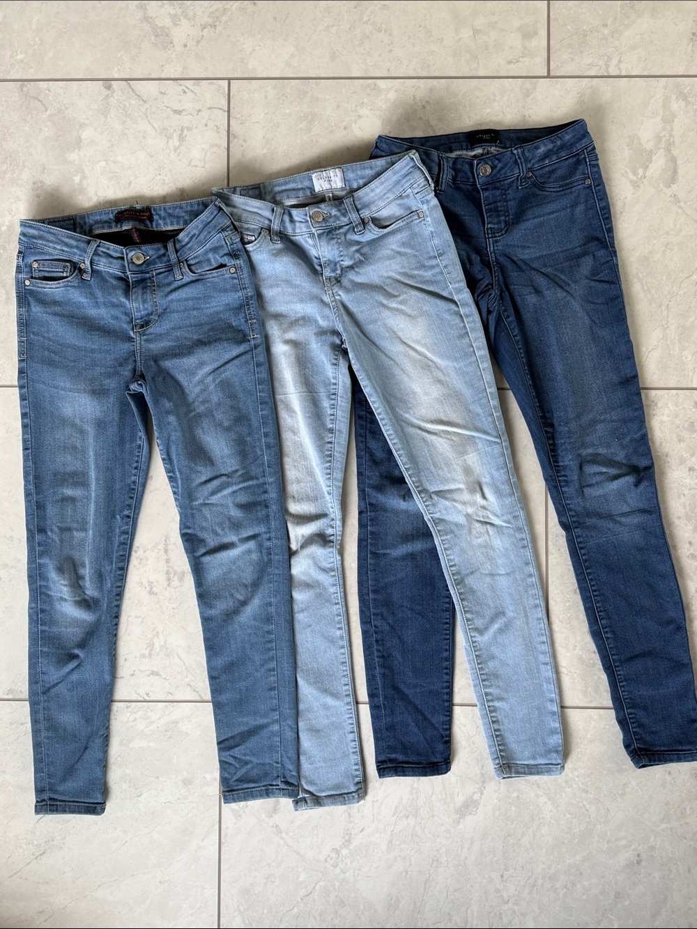 Celebrity Pink set of 3 Women’s Skinny Jeans -Light Blue, Medium Blue, Dark Blue